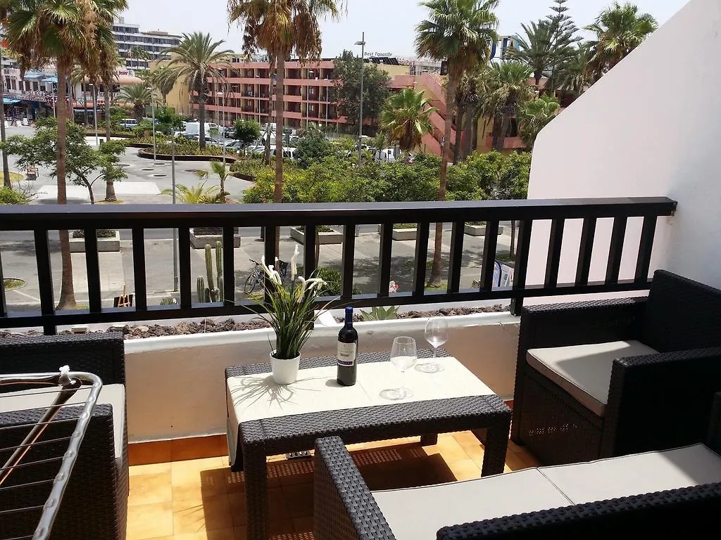 Apartment Vistamar Playa de las Americas  0*, Playa de las Americas (Tenerife) Spain